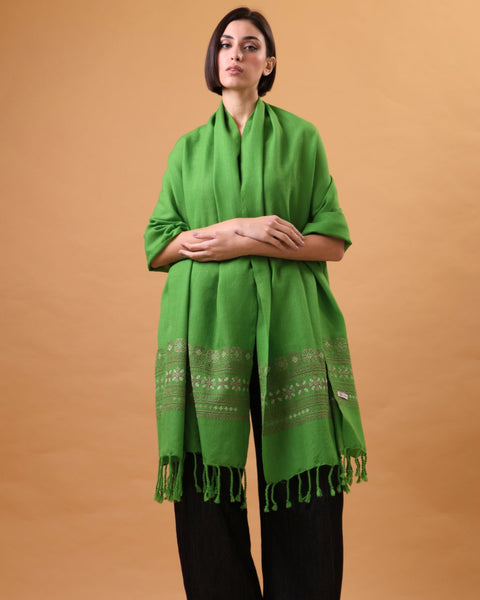 Green Cotton Wool Shawl Mixed Embroidery | التطريز المختلط